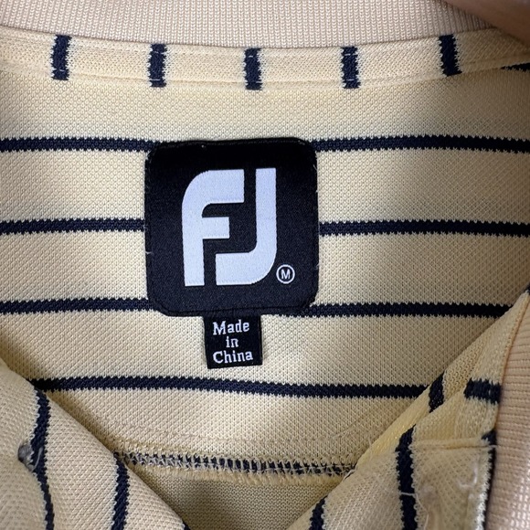 FOOTJOY FJ Golf Shirt Men's Size Medium Striped Yellow "Old Greenwood" - Picture 2 of 9